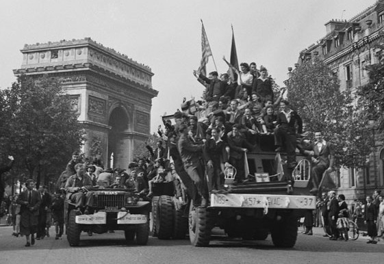 C'est le 8 mai : commémorons la victoire. 8-mai-1945